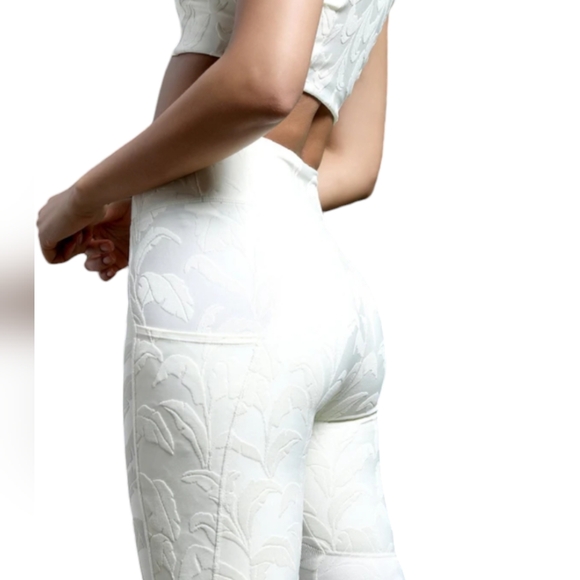 California Love 3D active wear leggings ❤️ - Picture 2 of 4